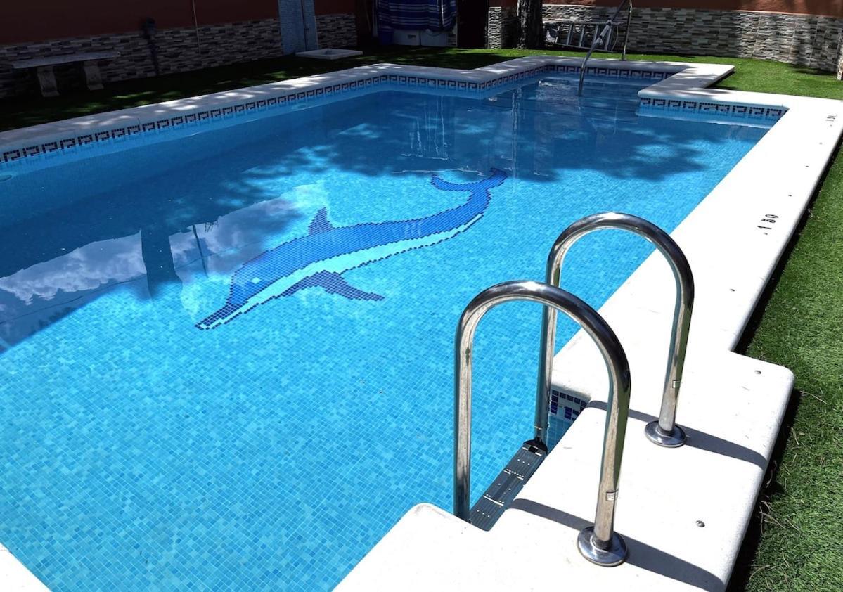 Chalet Los Pinos Con Piscina Privada Ново-Санкті-Петрі Екстер'єр фото